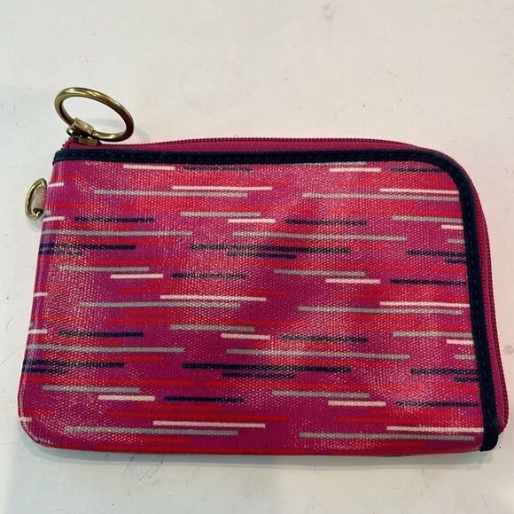 Fossil pink oil clot wallet with L zipper. Great condition. - Picture 2 of 5